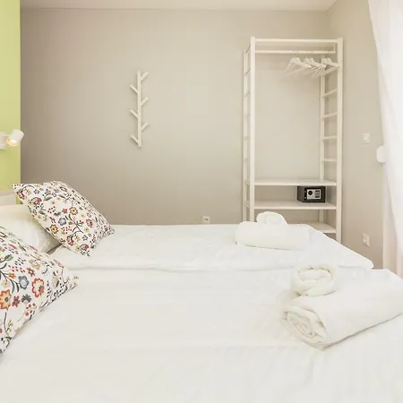 게스트하우스 4 Elements Old Town Views 트로기르