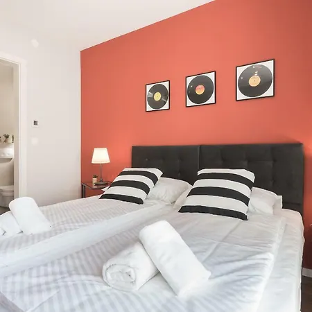 4 Elements Old Town Views 4* 트로기르