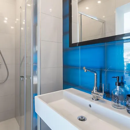 Gæstehus 4 Elements Old Town Views