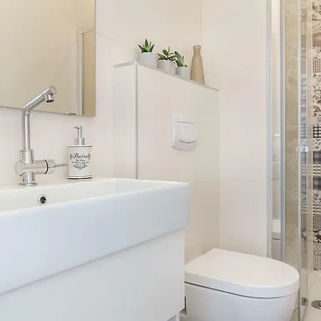 4 Elements Old Town Views 4*