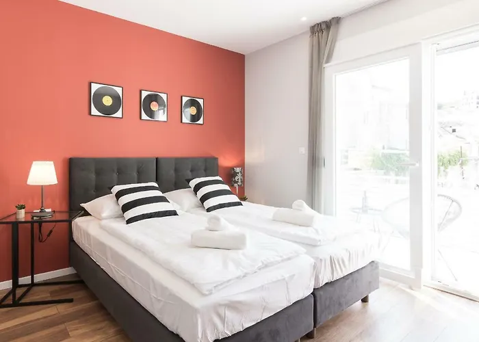4 Elements Old Town Views Guest house 4*