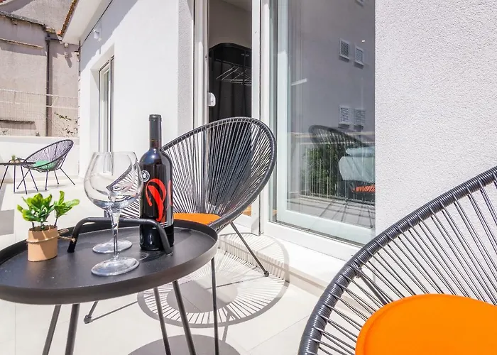 4 Elements Old Town Views Maison d'hôtes 4*